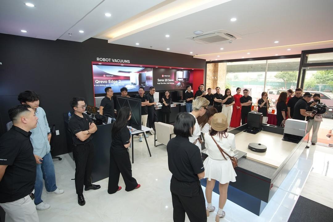 Mua Qrevo 2 Pro ở đâu tốt?